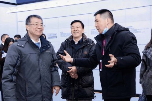 隐藏式晾衣架惊艳世界设计舞台格峰亮相乌镇盛会“极光”系列(图6)